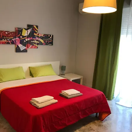 110 -guesthouse- Alojamento de Acomodação e Pequeno-almoço Bari