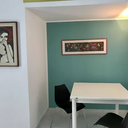 110 -guesthouse- Bari