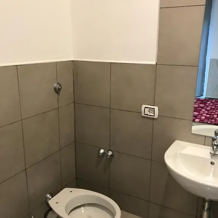 110 -guesthouse- Nocleg ze śniadaniem 2*