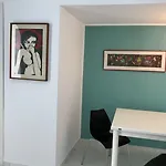 110 -guesthouse- Bed & Breakfast