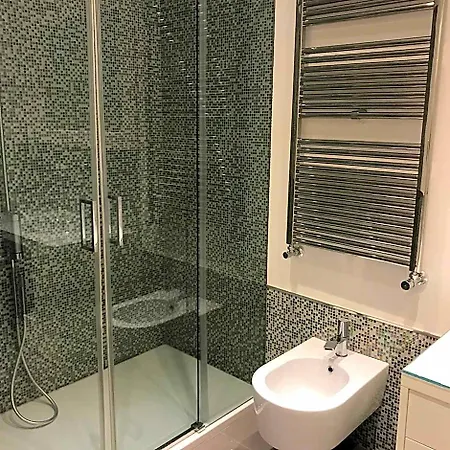 110 -guesthouse- Bed & Breakfast