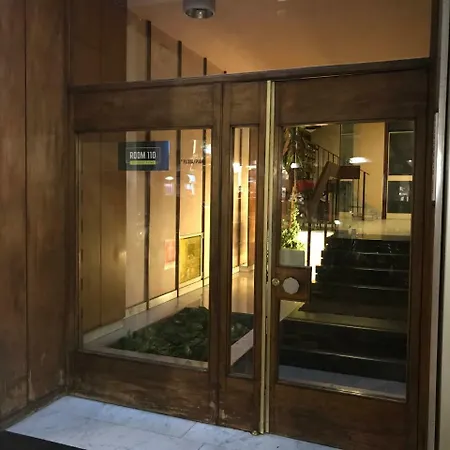 110 -guesthouse- Μπάρι